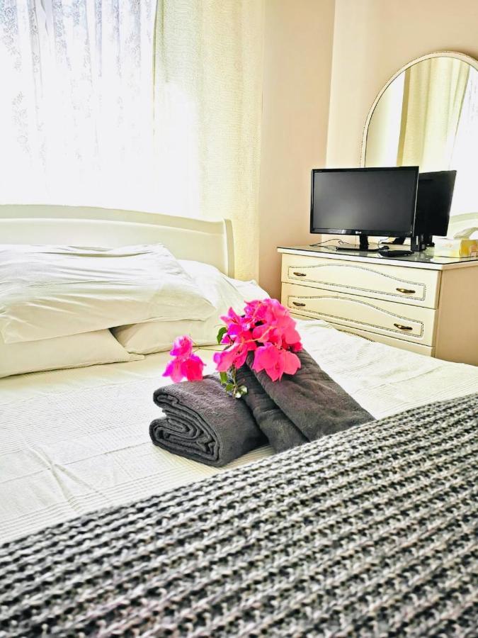 Appartamento Kareem Flat Larnaca Esterno foto